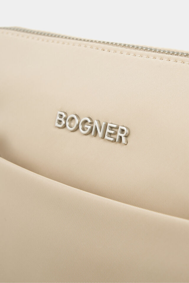 Clutch-Style Luxe Shoulderbag