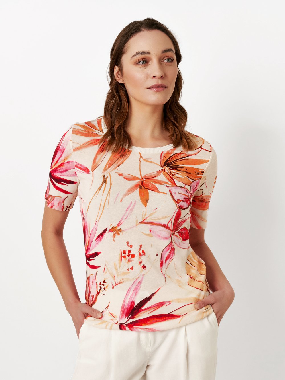 Painted Lillies Linen Top
