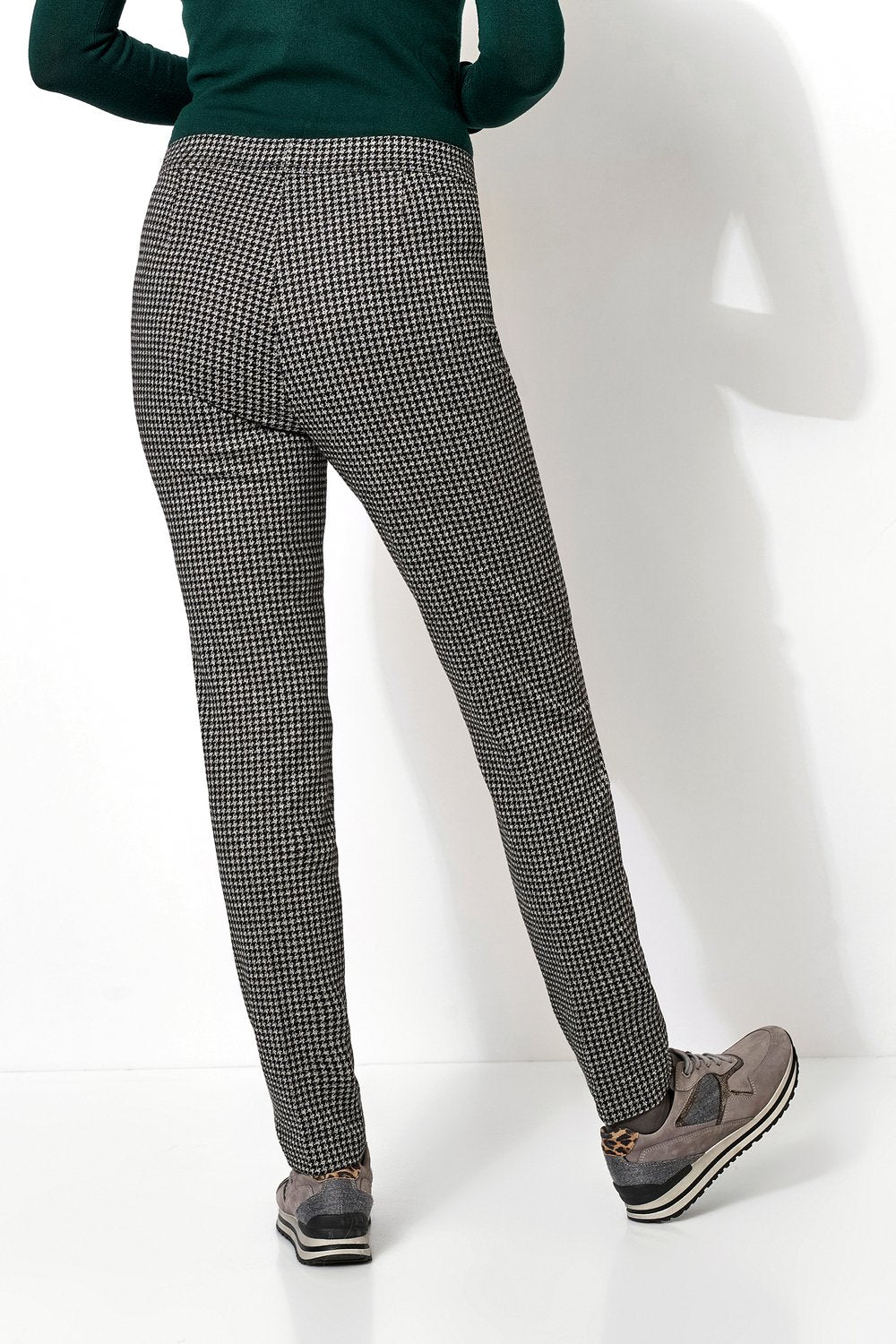 Houndstooth Winter Jersey Pant