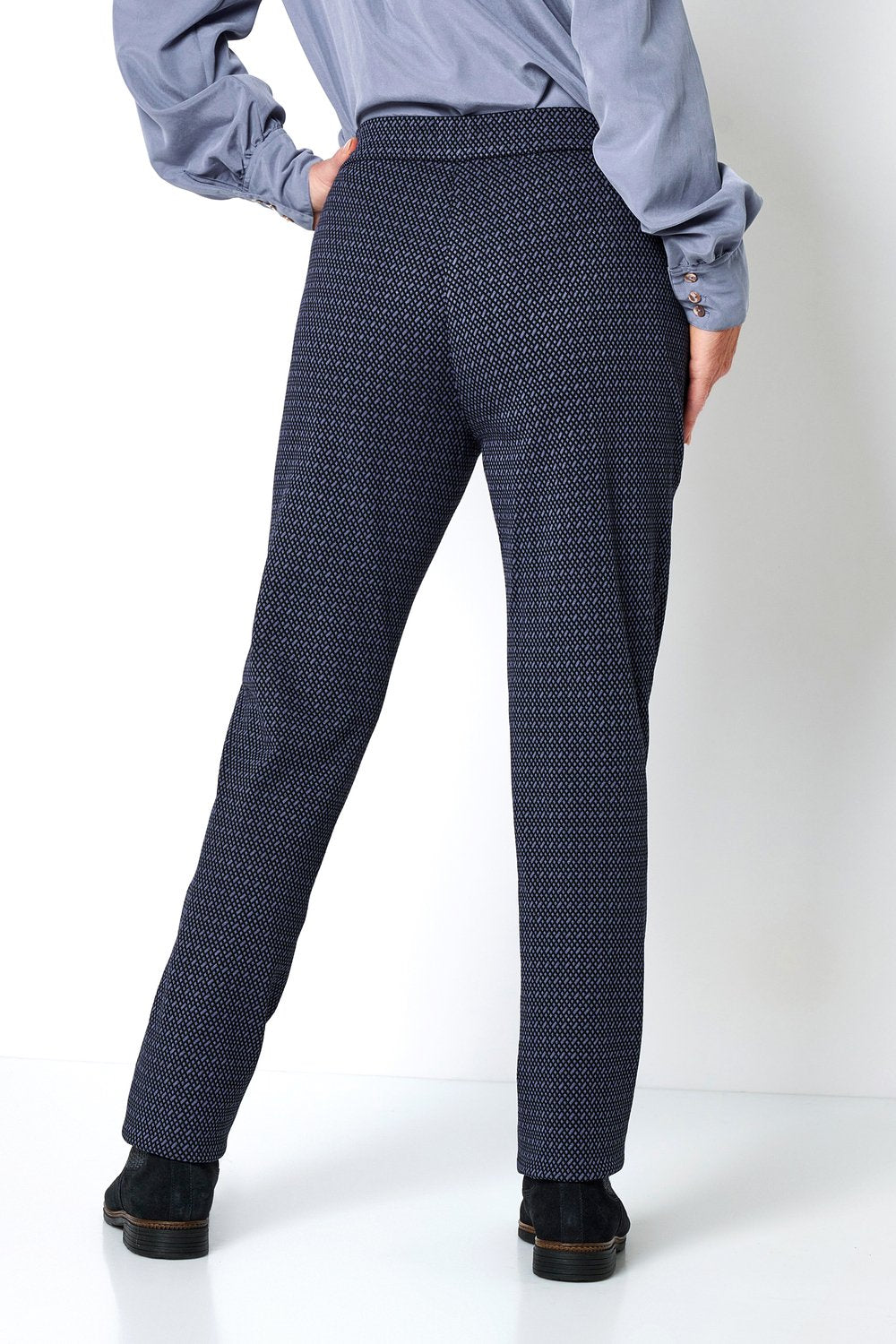 Abstract Patterned Zip Pocket Pant