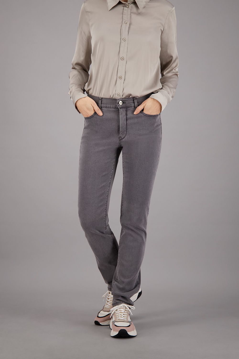 Diamond Denim Straight Jean