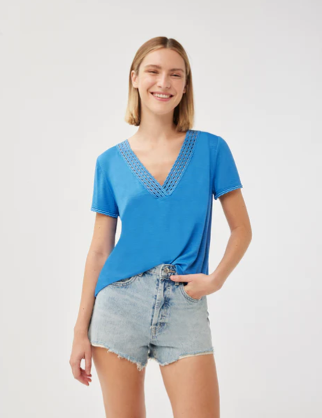 Braided V-Neck Tee