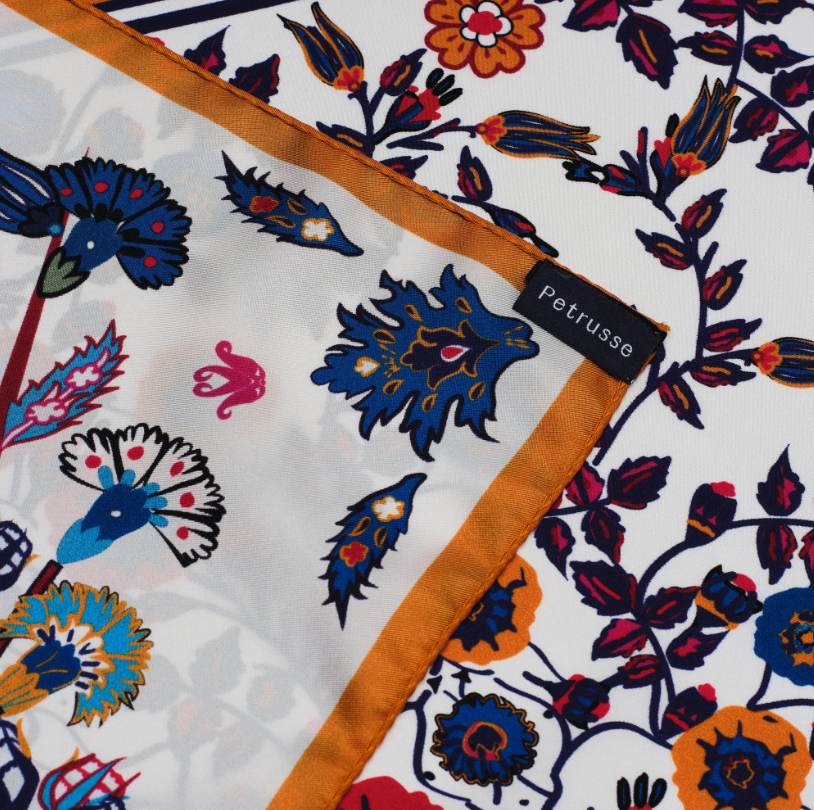 Iznik Art Silk Square