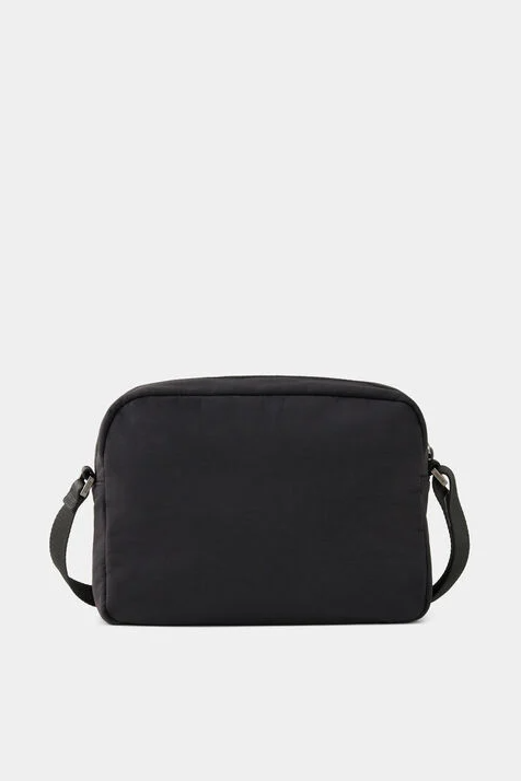 Quilted Front Zip Shoulderbag