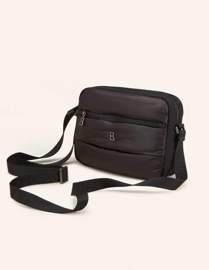 Quilted Front Zip Shoulderbag
