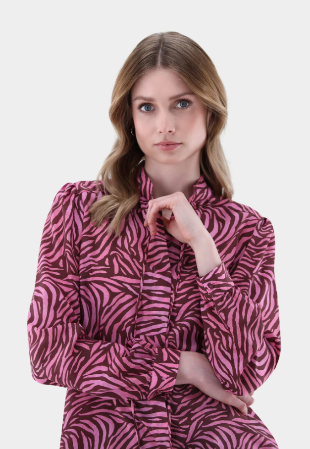 Flowy Zebra Blouse w. Rouched Sleeves