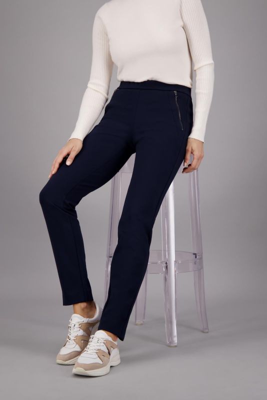 Diagonal Zip Winter Pull-On Pant