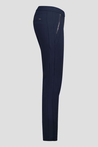 Diagonal Zip Winter Pull-On Pant