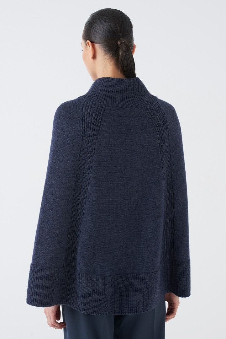 Double Slit Wool Caponcho