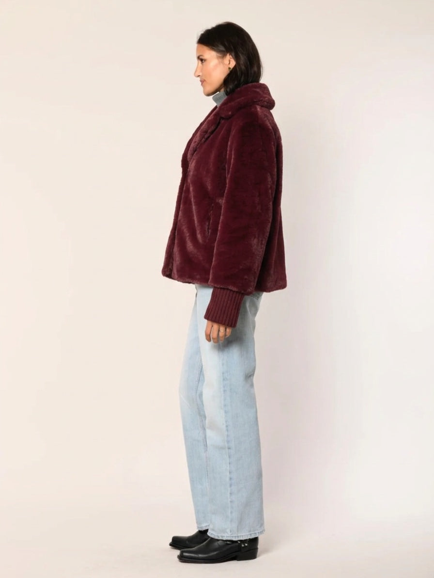 Ribbed Cuffs Faux Fur Jacket