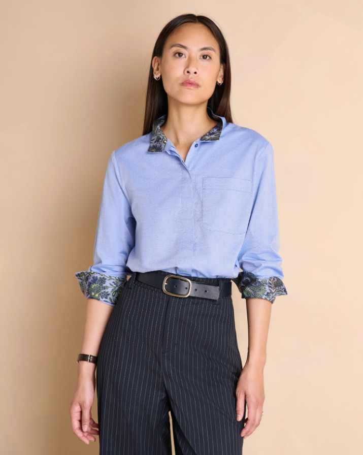 Cotton Blouse w. Silky Patterned Back