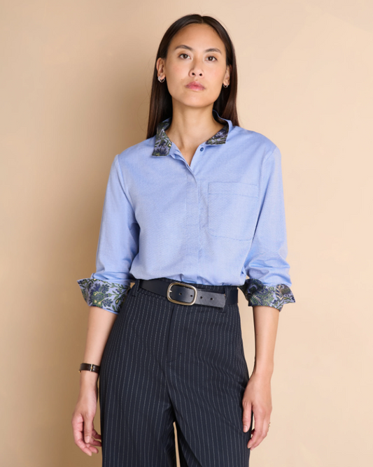 Cotton Blouse w. Silky Patterned Back