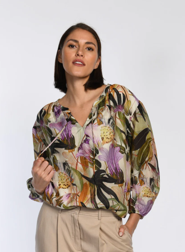 Wispy Jungle Silk-Blend Tunic Blouse