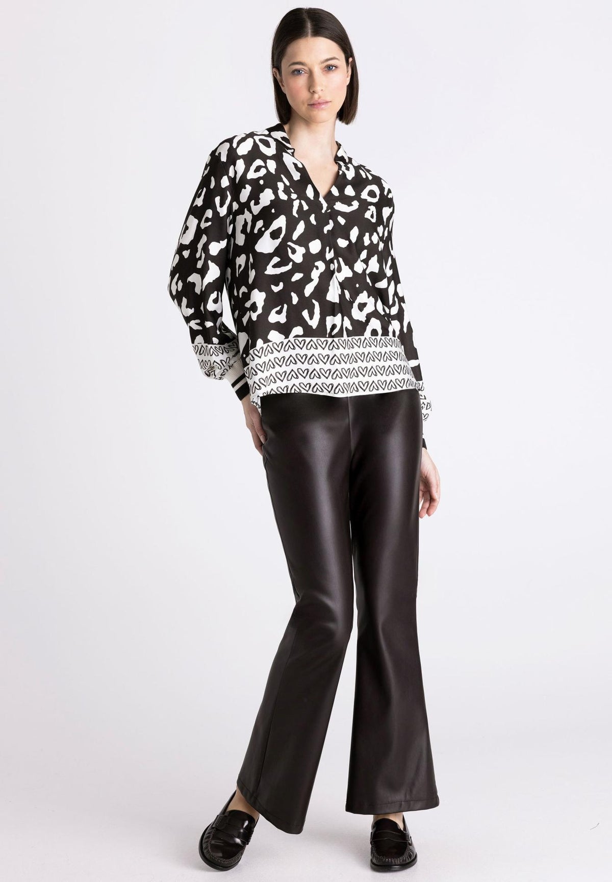 Leopard Lover Ribbed Cuffs Blouse