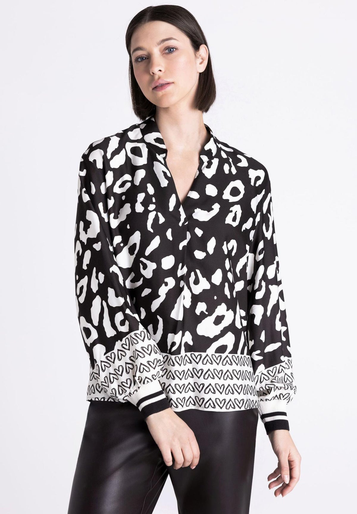 Leopard Lover Ribbed Cuffs Blouse