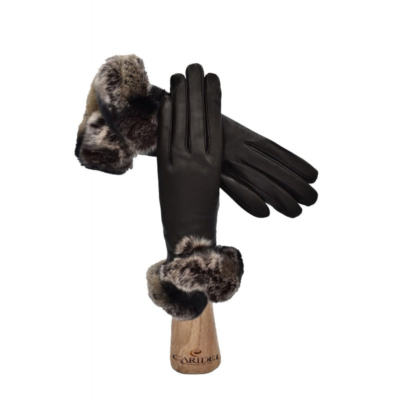 Leather glove with fur cuff